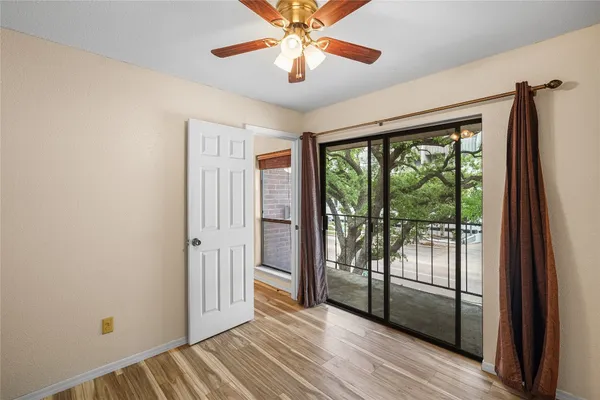 $1,400 | 1818 Augusta Drive, Unit 4, Houston, TX 77057