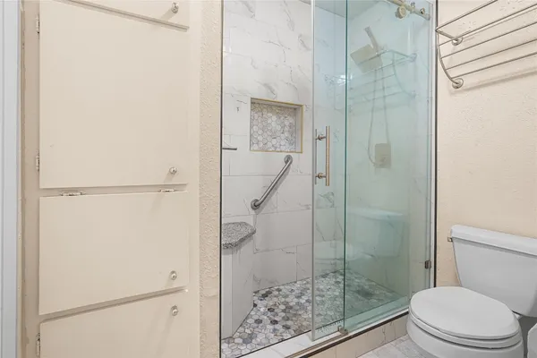 $1,400 | 1818 Augusta Drive, Unit 4, Houston, TX 77057