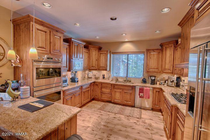 4370 West Hawthorn Road Show Low, AZ 85901 - Photo 6 of 23 Gallery Image 6