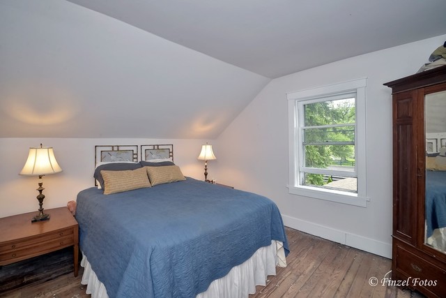 3S559 Norris Road Sugar Grove, IL 60554 - Photo 18 of 30 a bedroom with a bed and window