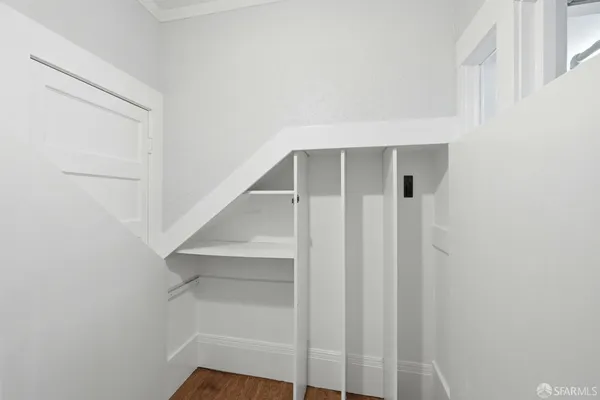 a view of entryway