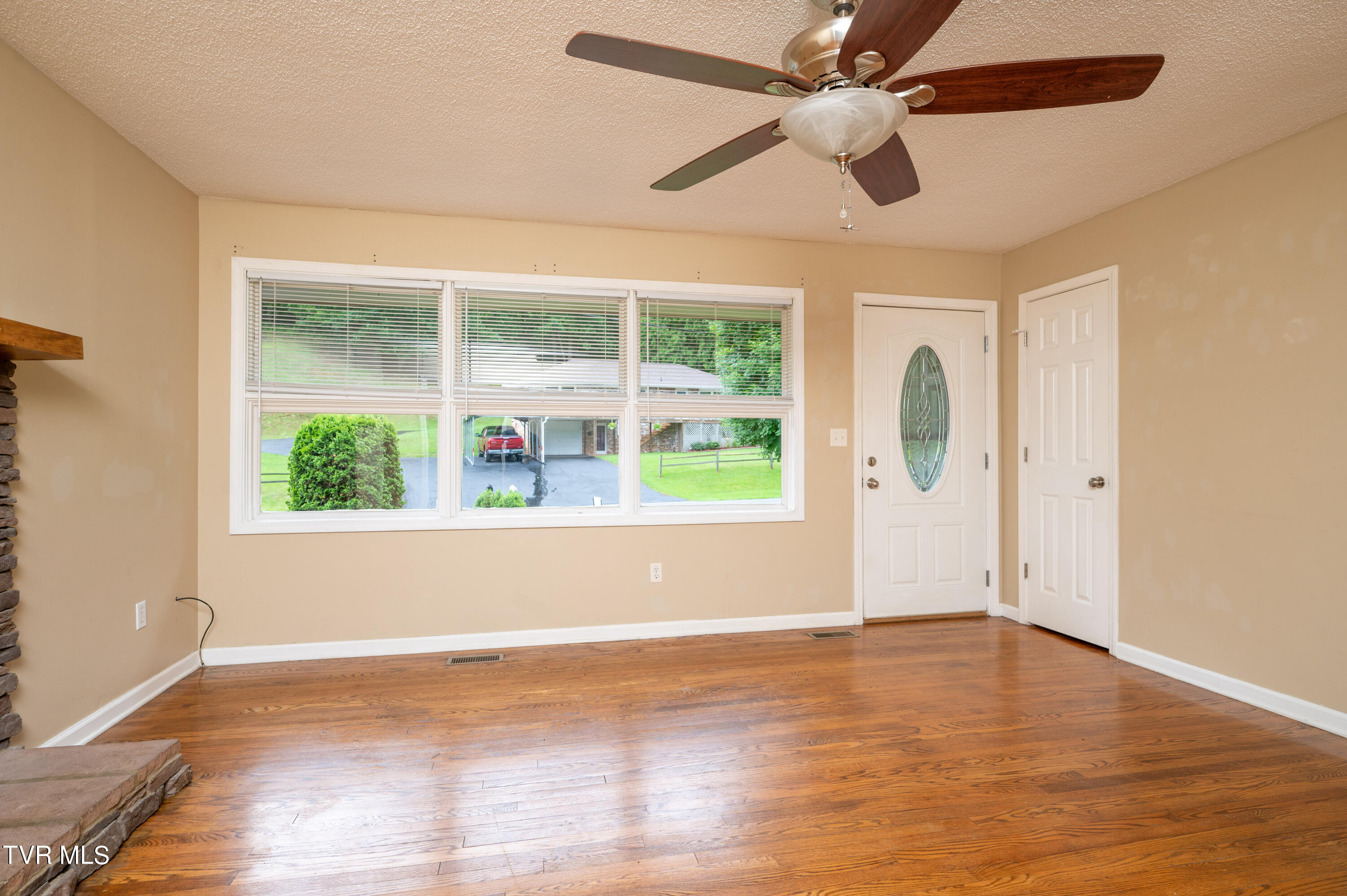 217 Chadwell Road Kingsport, TN 37660 - Photo 16 of 35 Chadwell Rd-15
