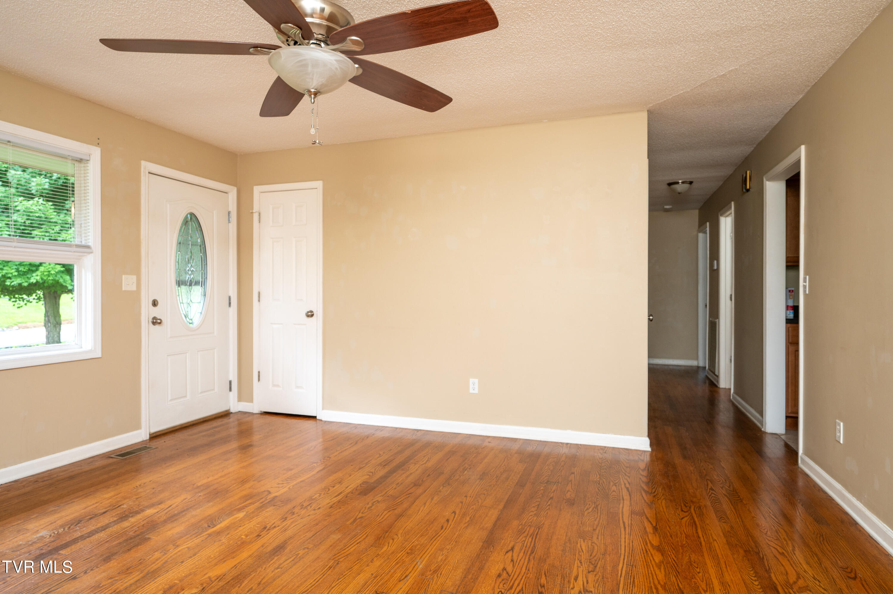 217 Chadwell Road Kingsport, TN 37660 - Photo 17 of 35 Chadwell Rd-14