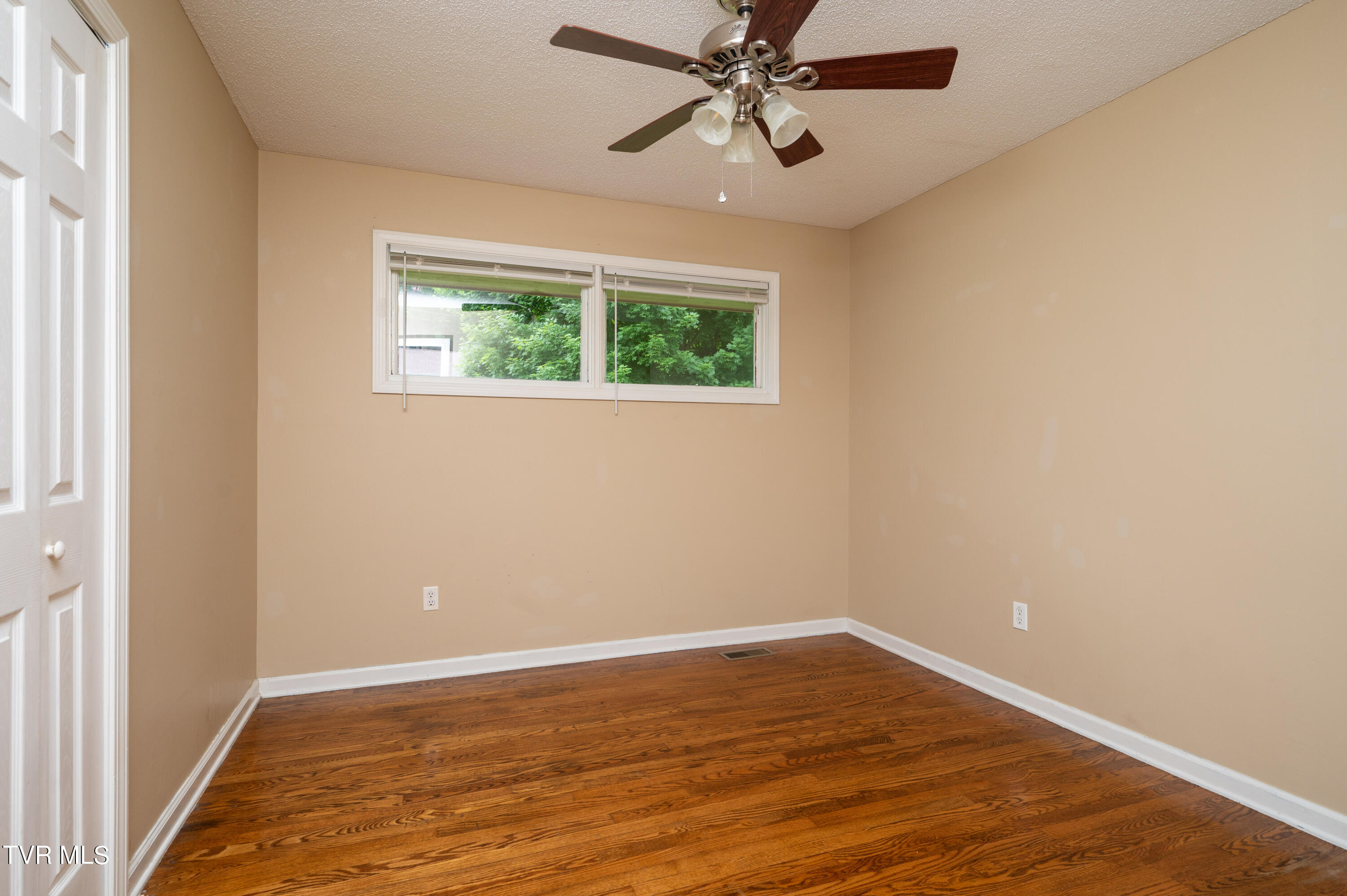 217 Chadwell Road Kingsport, TN 37660 - Photo 23 of 35 Chadwell Rd-21