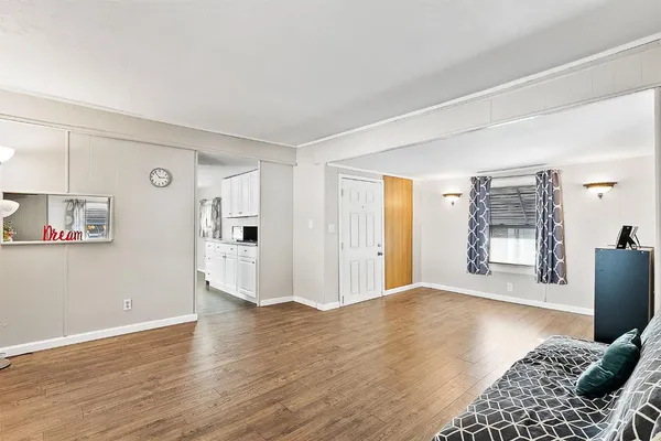 a view of livingroom with furniture and windows