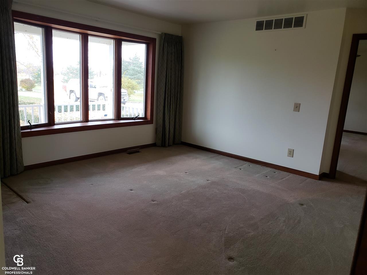 5610 Capac Road Capac, MI 48014 - Photo 19 of 28