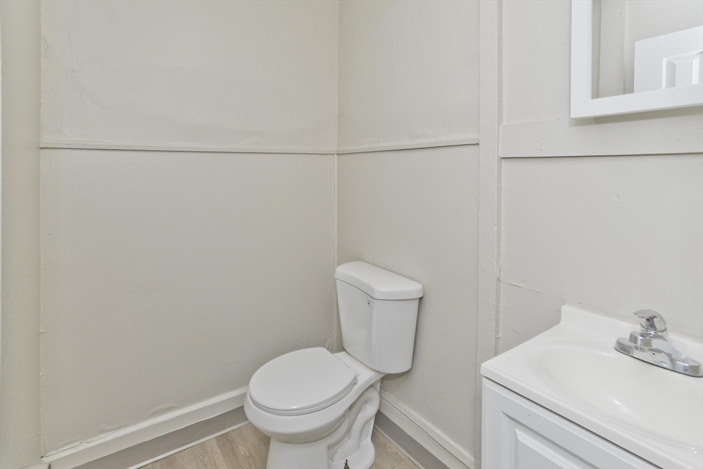 30 Hawthorne Street Springfield, MA 01105 - Photo 24 of 28 Gallery Image 24