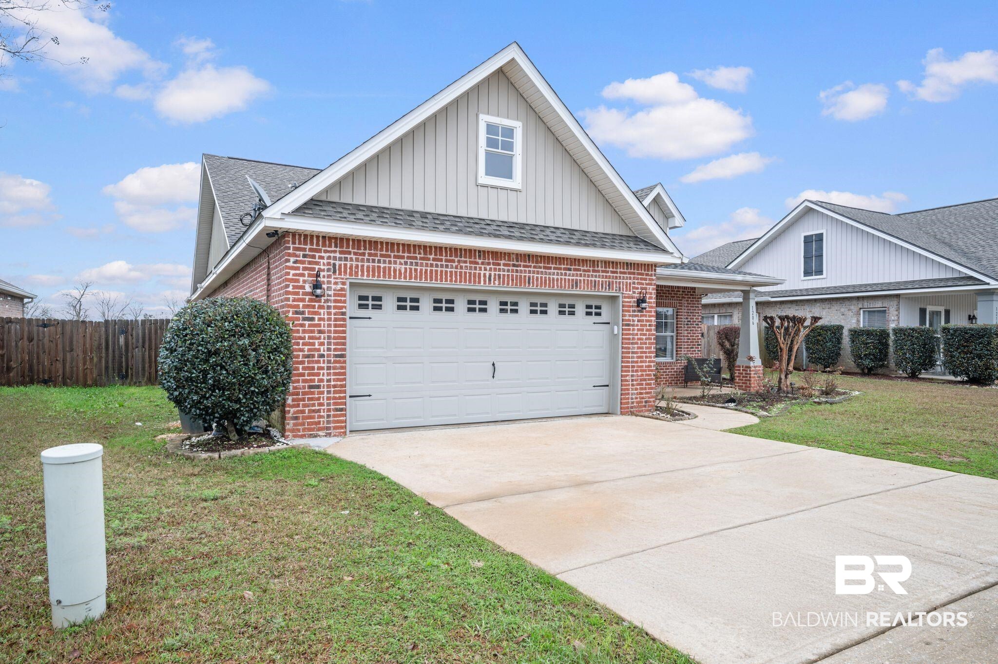 1206 Crown Walk Drive Foley, AL 36535 - Photo 2 of 33