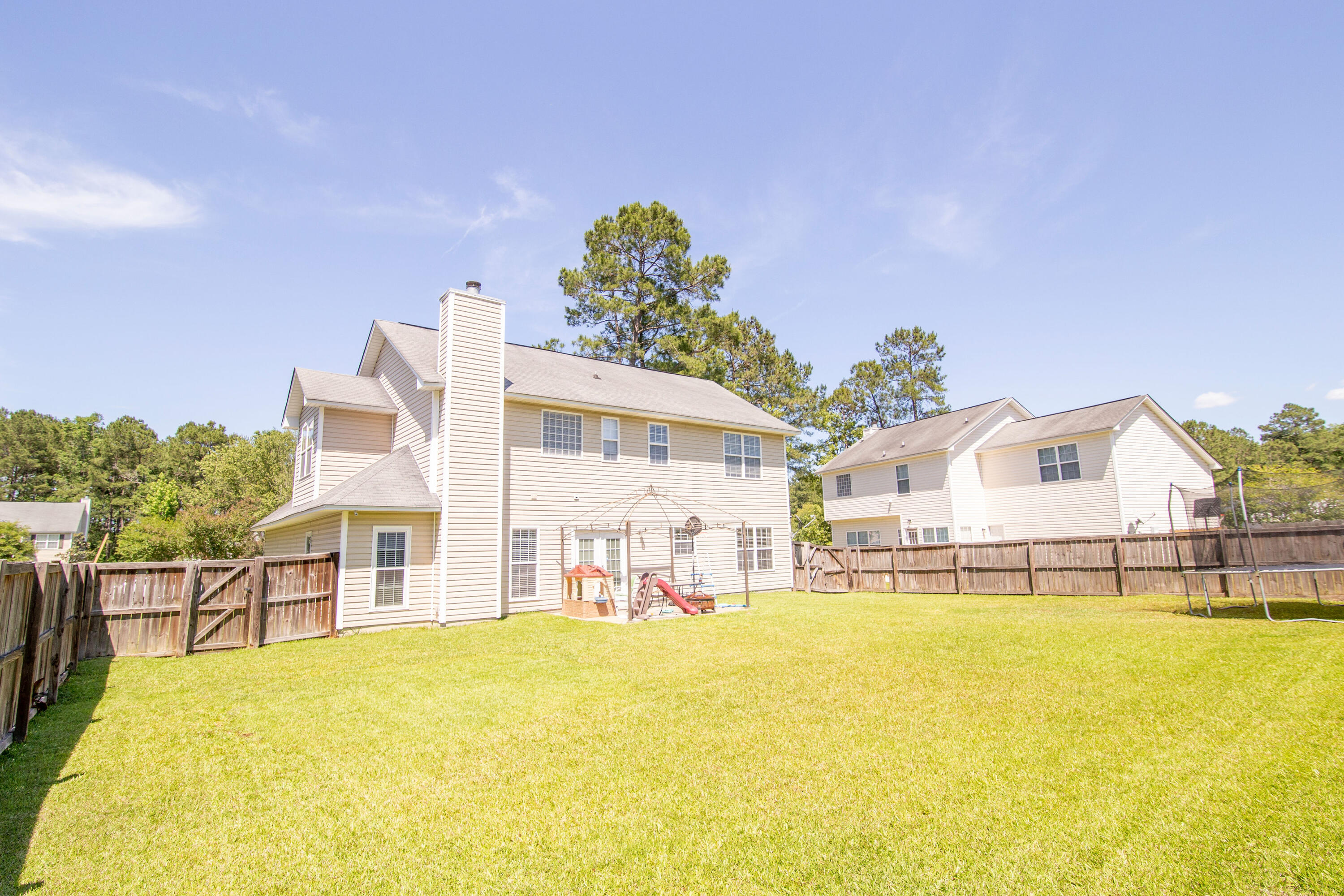 107 Harvest Moon Road Moncks Corner, SC 29461 - Photo 3 of 20 dlon0518230_114