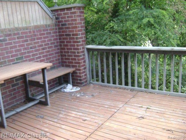 460 Southfield Road, Unit 6 Birmingham, MI 48009 - Photo 9 of 17 INTERIOR
