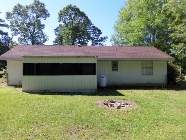 8231 Hurricane Road Bay Minette, AL 36507 - Photo 9 of 17 Back view