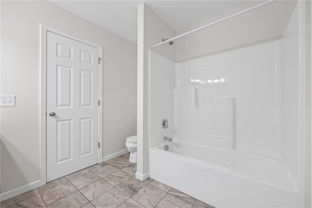 38 Kingsbarn Road Henrietta, NY 14586 - Photo 24 of 44 Gallery Image 24