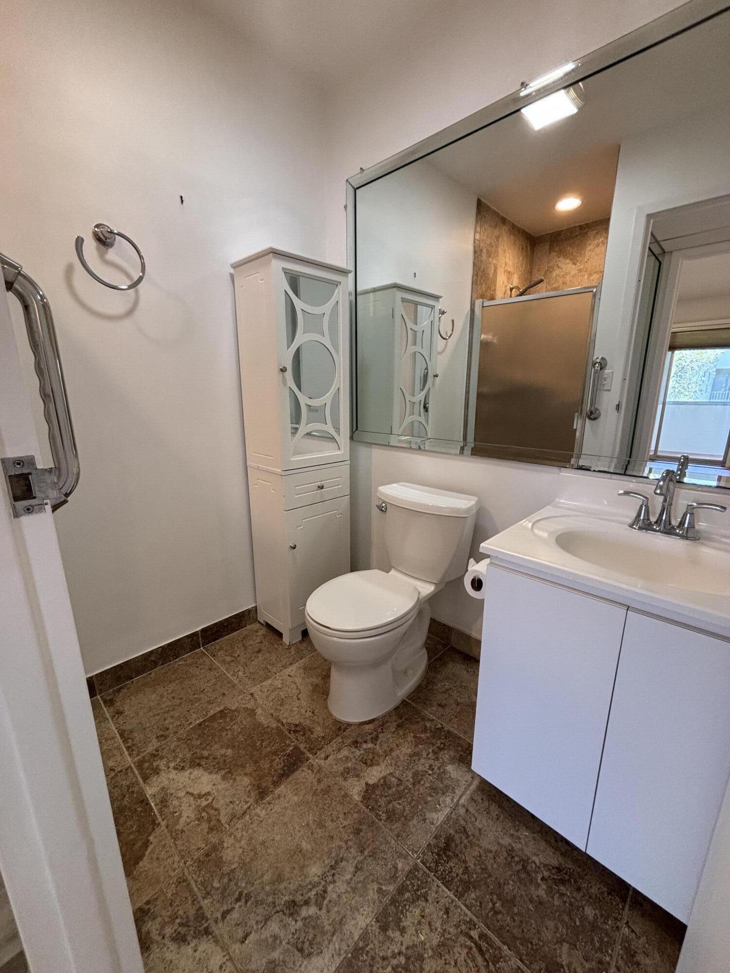 652 Flanders North Delray Beach, FL 33484 - Photo 18 of 35 IMG_3377