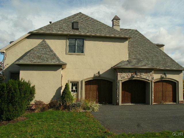 3387 Rising Sun Court Nazareth, PA 18064 - Photo 3 of 46 Gallery Image 3