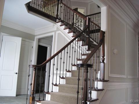 3387 Rising Sun Court Nazareth, PA 18064 - Photo 8 of 46 Gallery Image 8