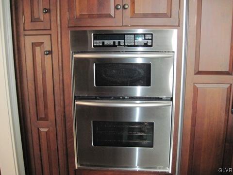 3387 Rising Sun Court Nazareth, PA 18064 - Photo 10 of 46 Gallery Image 10
