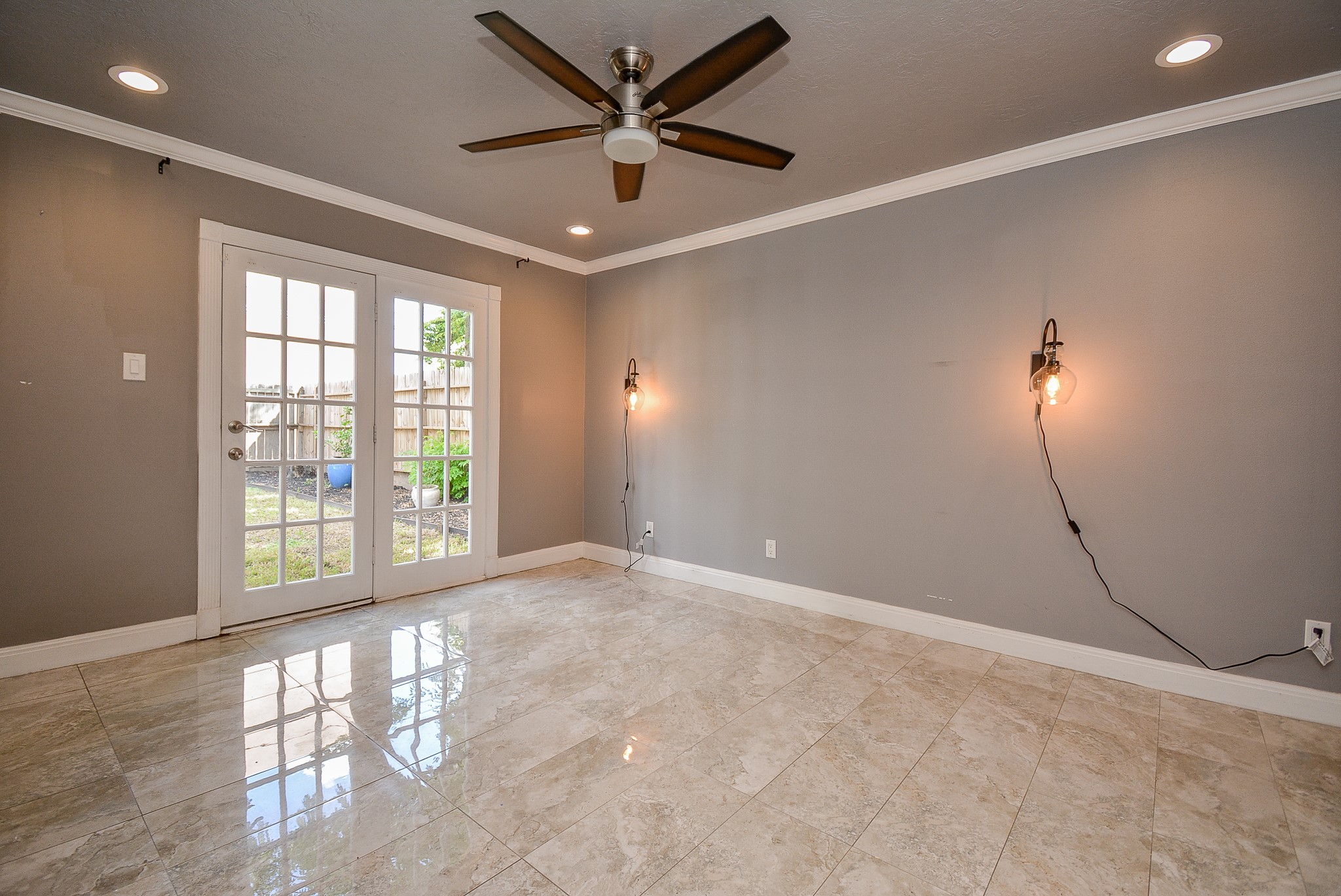 9614 Val Verde Street Houston, TX 77063 - Photo 21 of 32