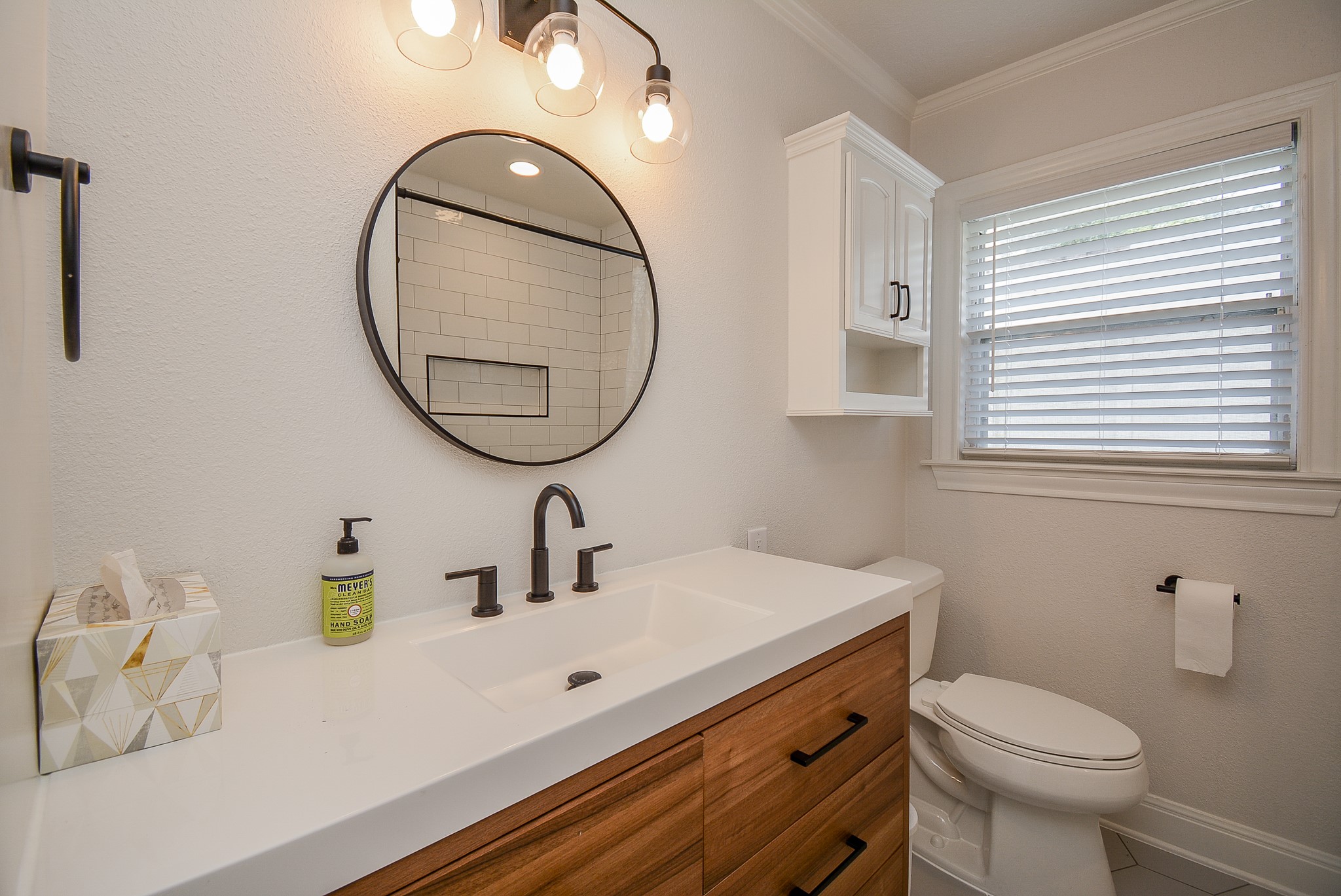 9614 Val Verde Street Houston, TX 77063 - Photo 30 of 32