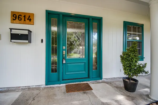 $2,300 | 9614 Val Verde Street, Houston, TX 77063