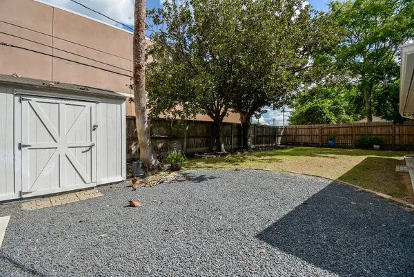 $2,300 | 9614 Val Verde Street, Houston, TX 77063