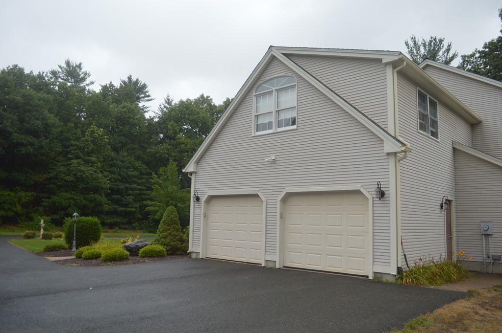 10 Daniel Ridge Westfield, MA 01085 - Photo 24 of 26 Gallery Image 24