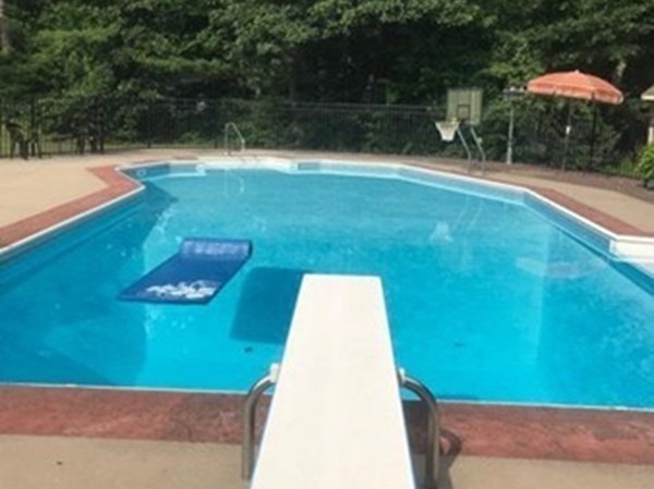 10 Daniel Ridge Westfield, MA 01085 - Photo 5 of 26 Gallery Image 5