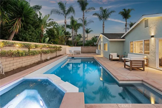 $1,849,000 | 20392 Drew Circle, Huntington Beach, CA 92646