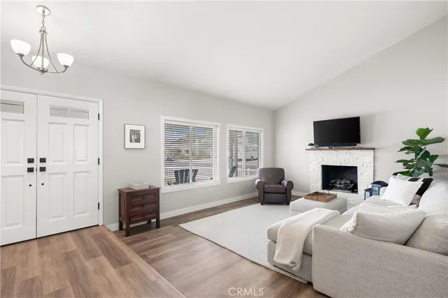 $1,899,998 | 20392 Drew Circle, Huntington Beach, CA 92646