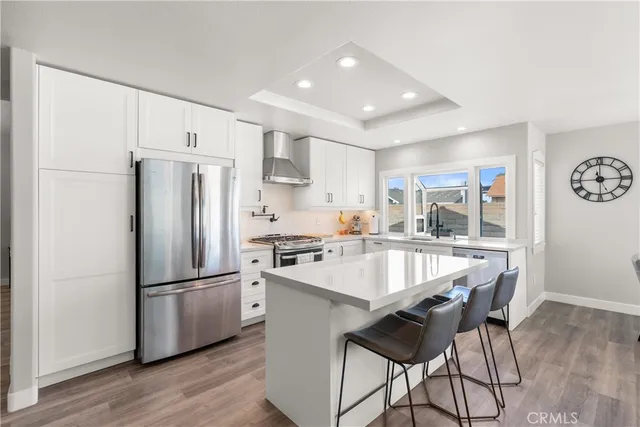 $1,899,998 | 20392 Drew Circle, Huntington Beach, CA 92646