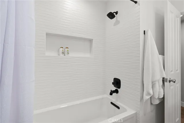 $1,849,000 | 20392 Drew Circle, Huntington Beach, CA 92646