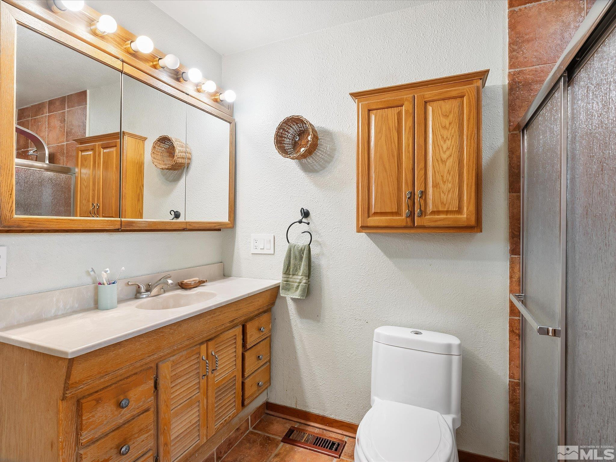 325 Stock Lane Fernley, NV 89408 - Photo 17 of 39 Photo 17