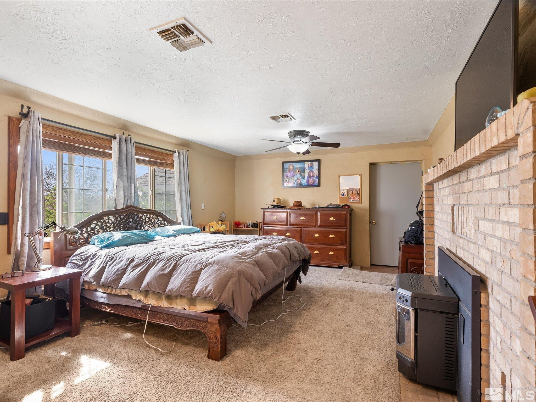 325 Stock Lane Fernley, NV 89408 - Photo 18 of 39 Photo 18