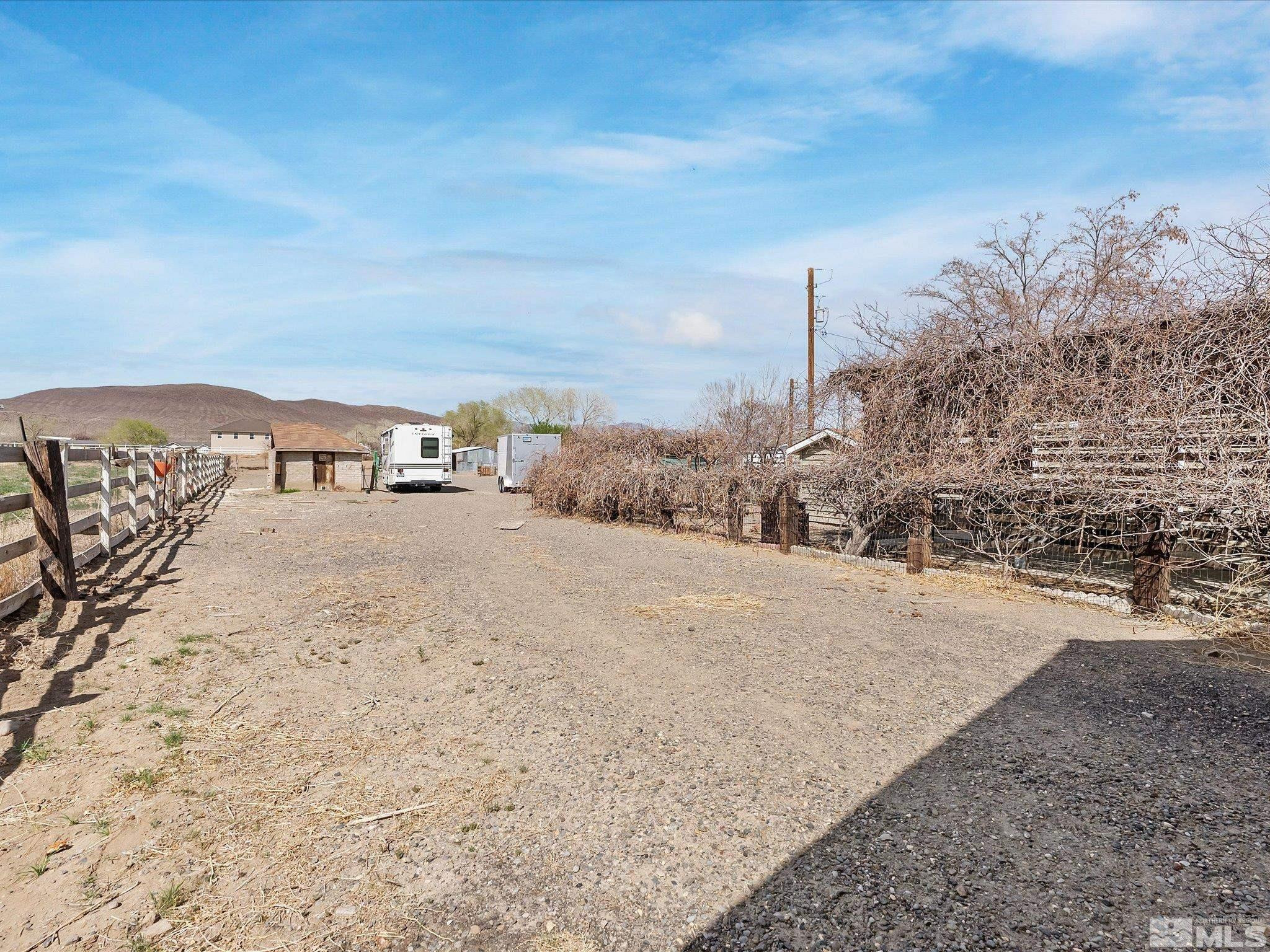 325 Stock Lane Fernley, NV 89408 - Photo 33 of 39 Photo 33