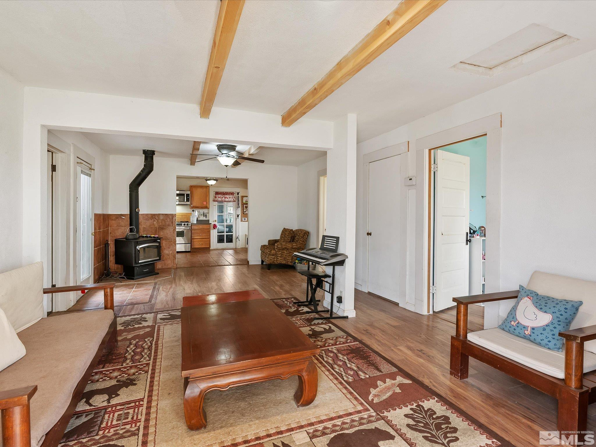 325 Stock Lane Fernley, NV 89408 - Photo 5 of 39 Photo 5