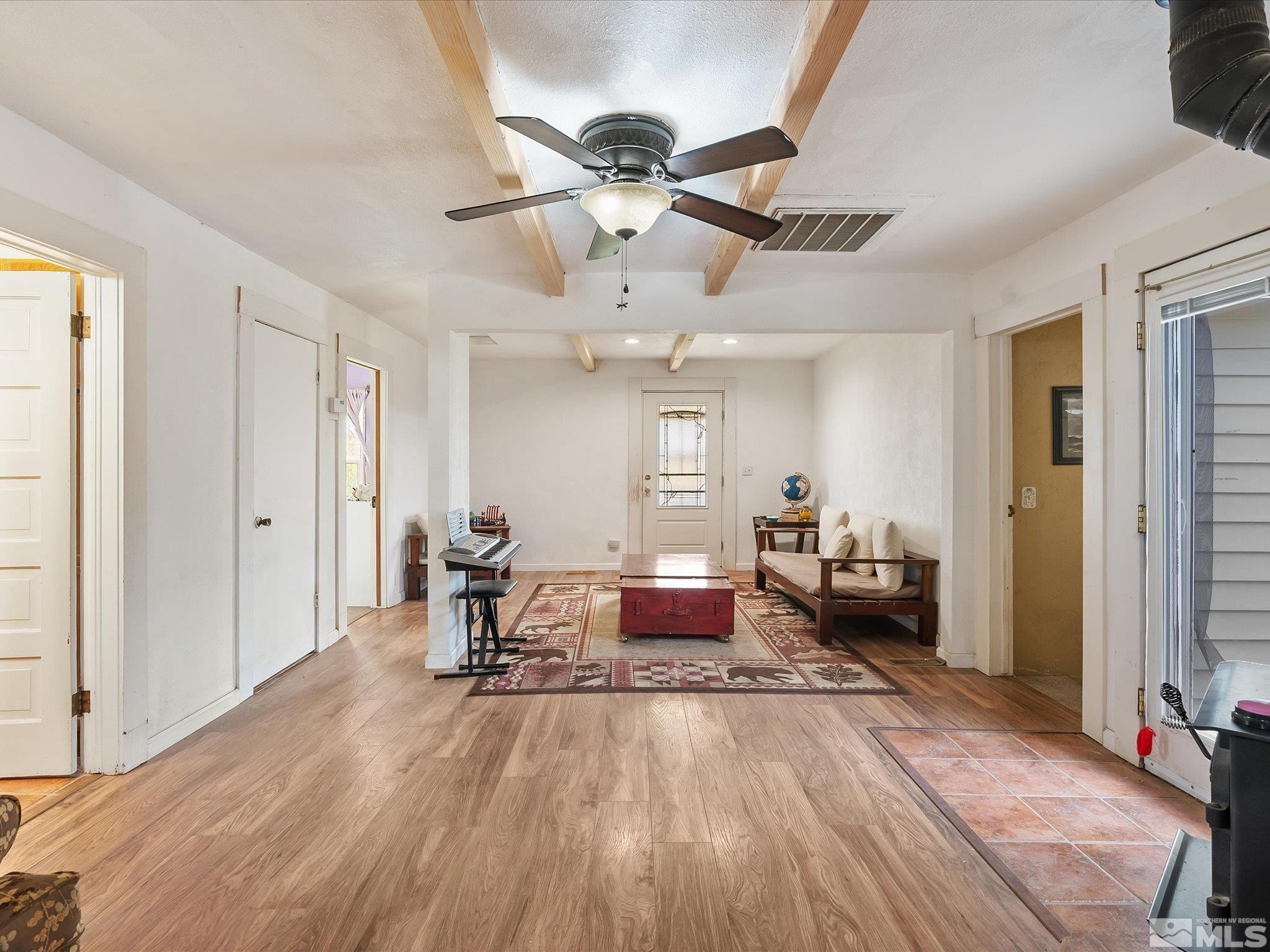 325 Stock Lane Fernley, NV 89408 - Photo 8 of 39 Photo 8