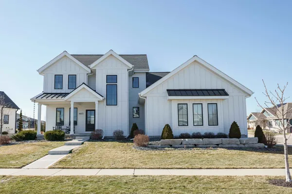 $995,000 | 4872 Augusta Drive, Middleton, WI 53597