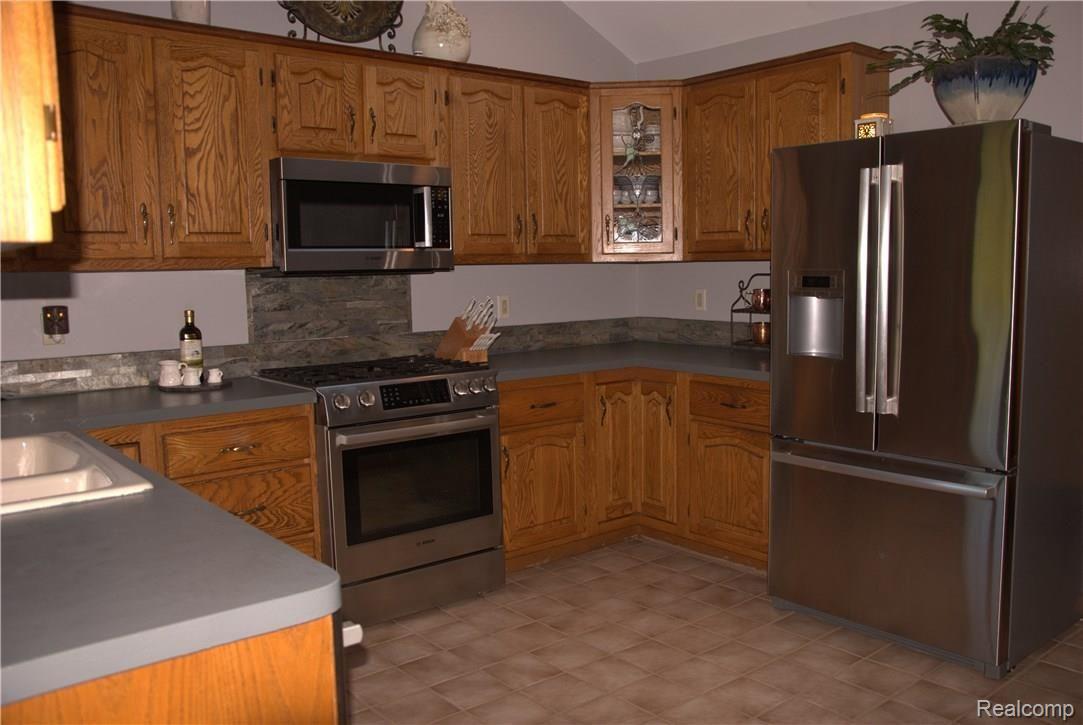 37300 Judd Road New Boston, MI 48164 - Photo 35 of 70 Judd Rd Pictuures 094.jpg