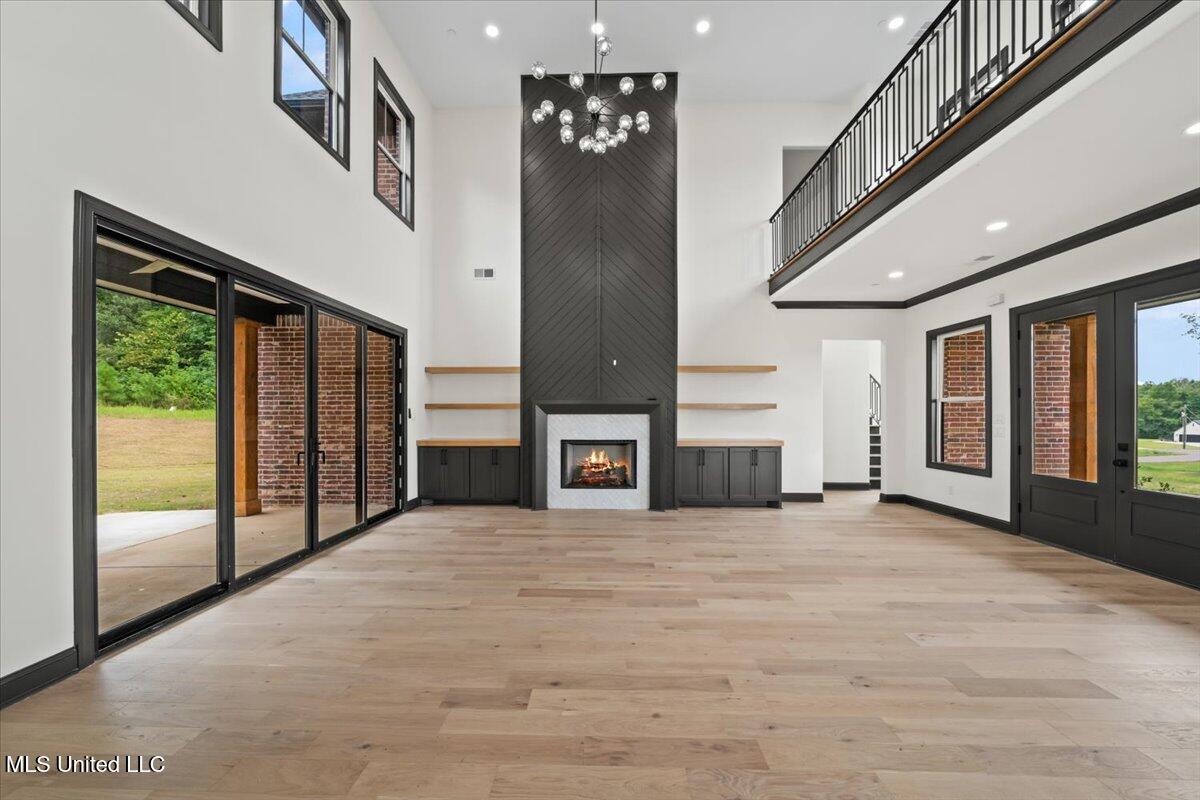 1474 Tributary Drive Hernando, MS 38632 - Photo 11 of 48 Grand Fireplace