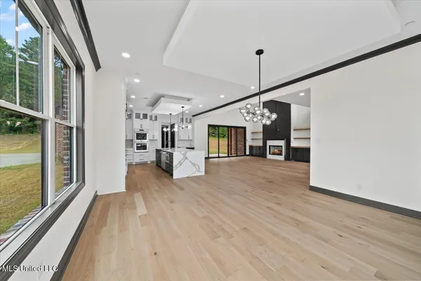 $709,900 | 1474 Tributary Drive, Hernando, MS 38632