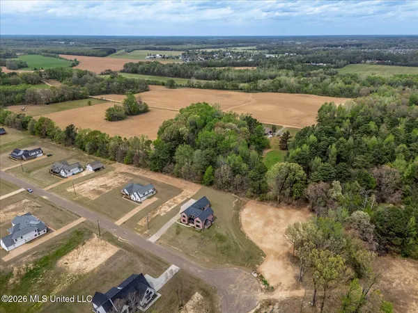 $709,900 | 1474 Tributary Drive, Hernando, MS 38632