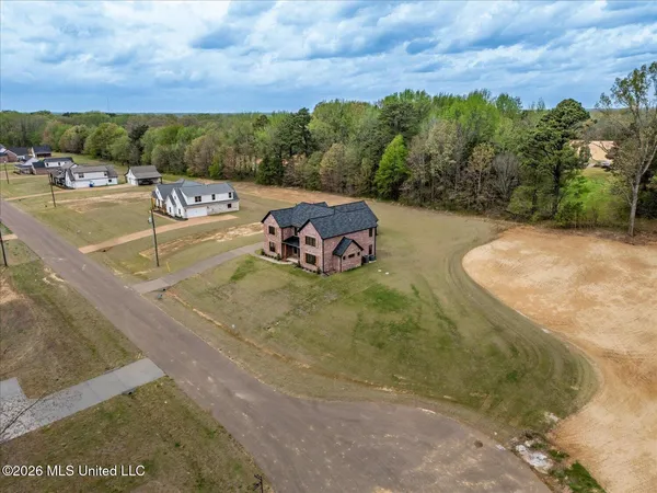 $709,900 | 1474 Tributary Drive, Hernando, MS 38632