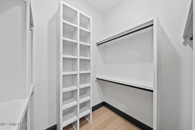 $714,900 | 1474 Tributary Drive, Hernando, MS 38632