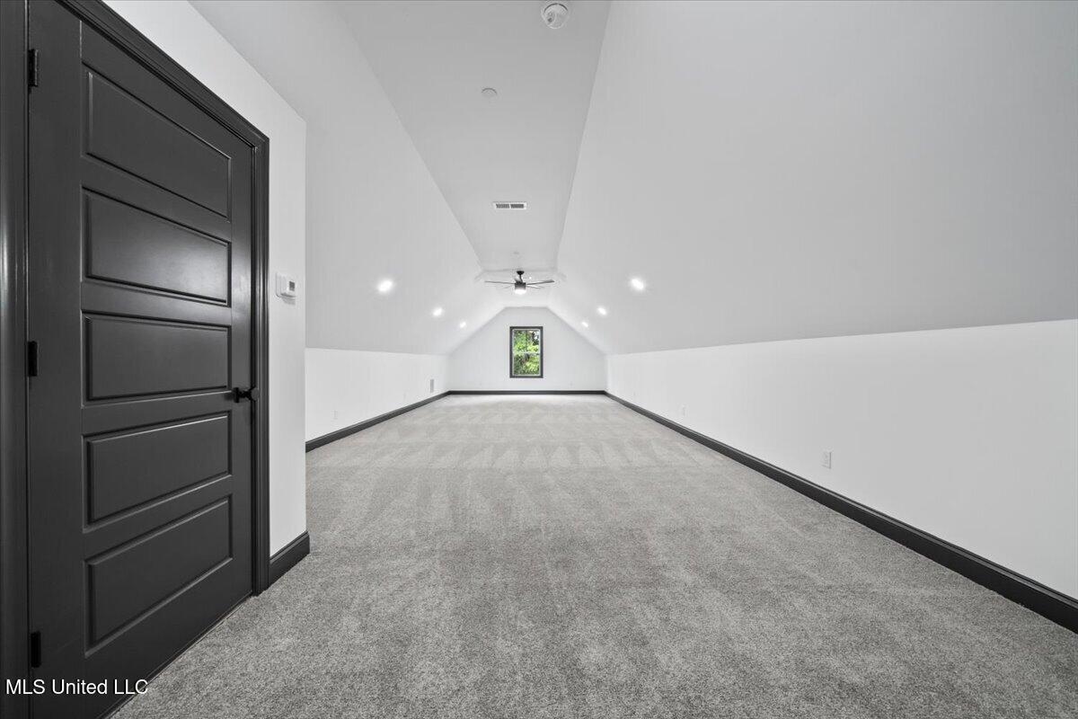 1474 Tributary Drive Hernando, MS 38632 - Photo 41 of 48 Gigantic Bonus