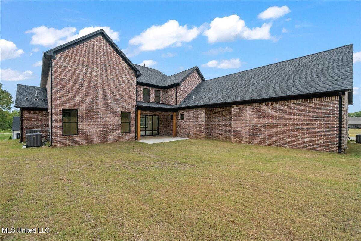 1474 Tributary Drive Hernando, MS 38632 - Photo 45 of 48 Back