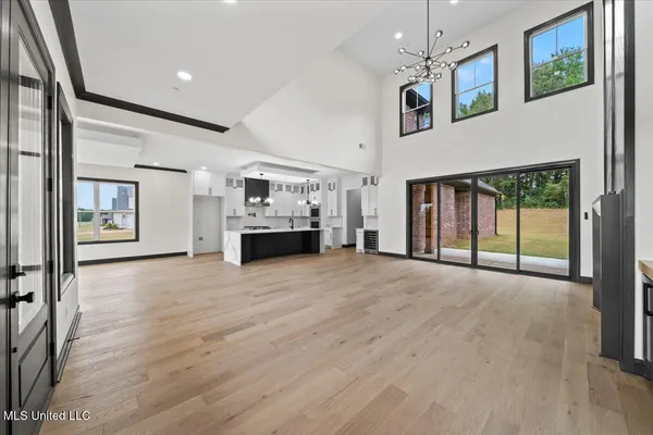 $709,900 | 1474 Tributary Drive, Hernando, MS 38632