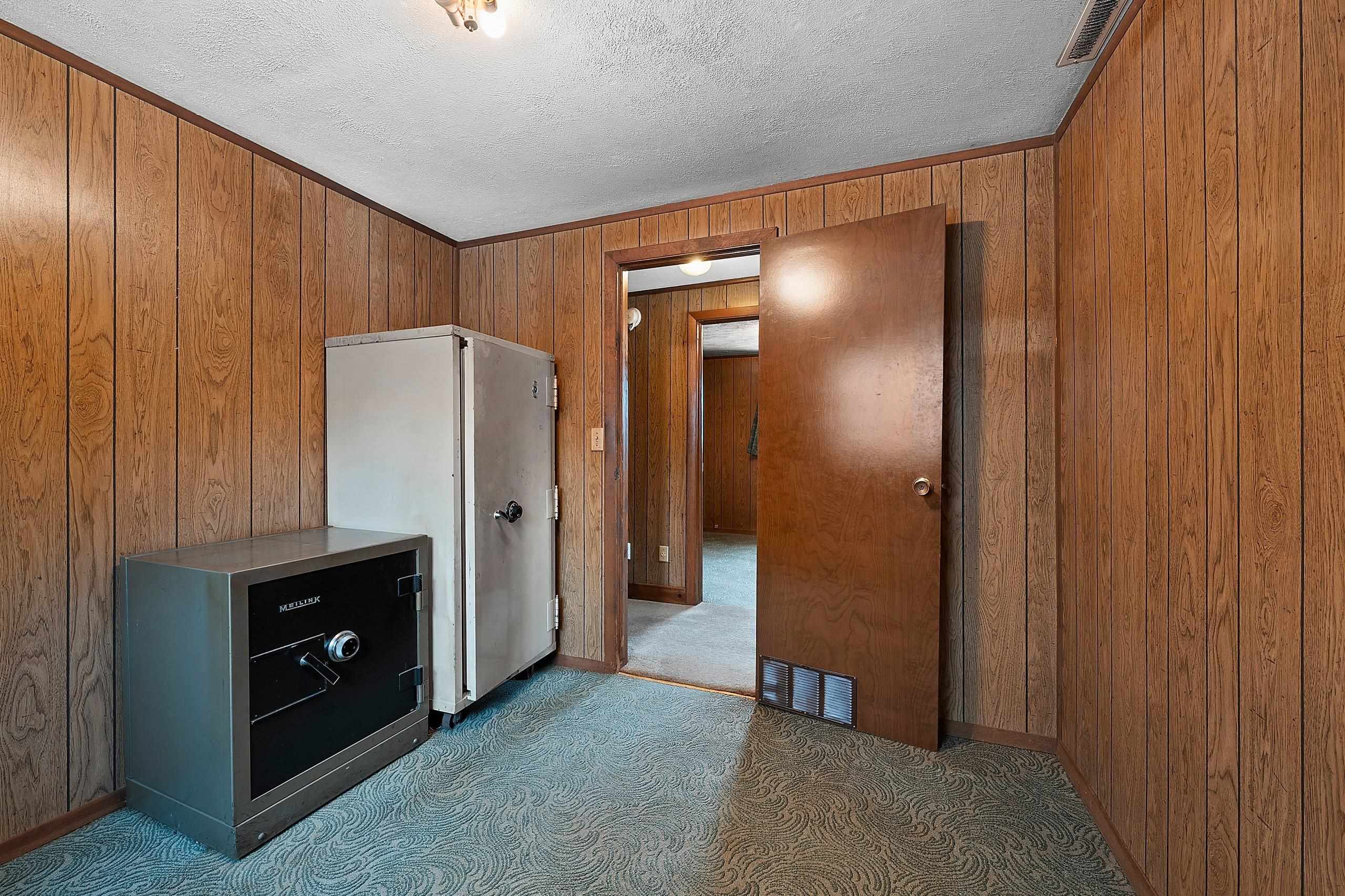 17294 Thielke Road Lakewood, WI 54138 - Photo 16 of 46