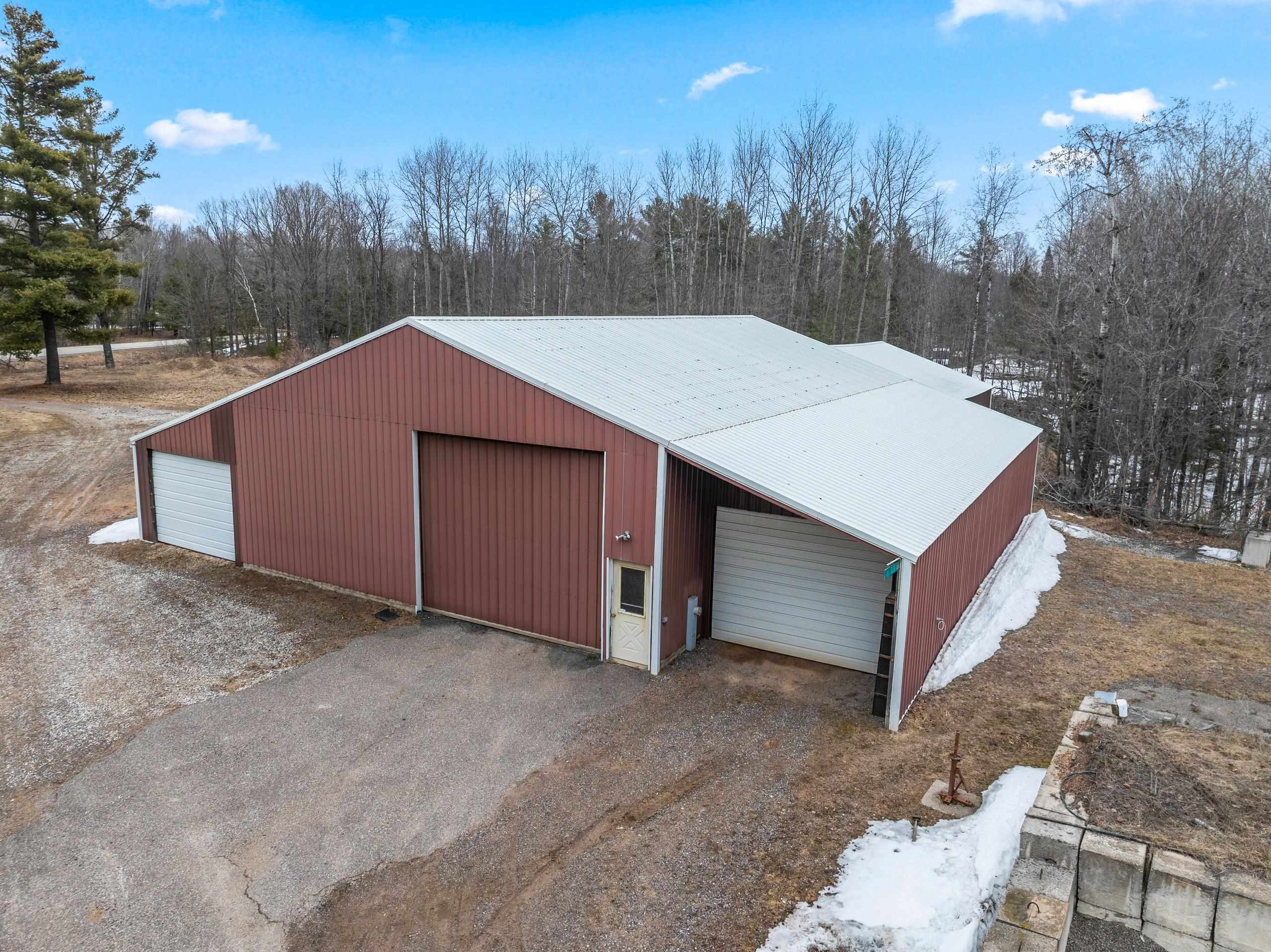 17294 Thielke Road Lakewood, WI 54138 - Photo 4 of 46