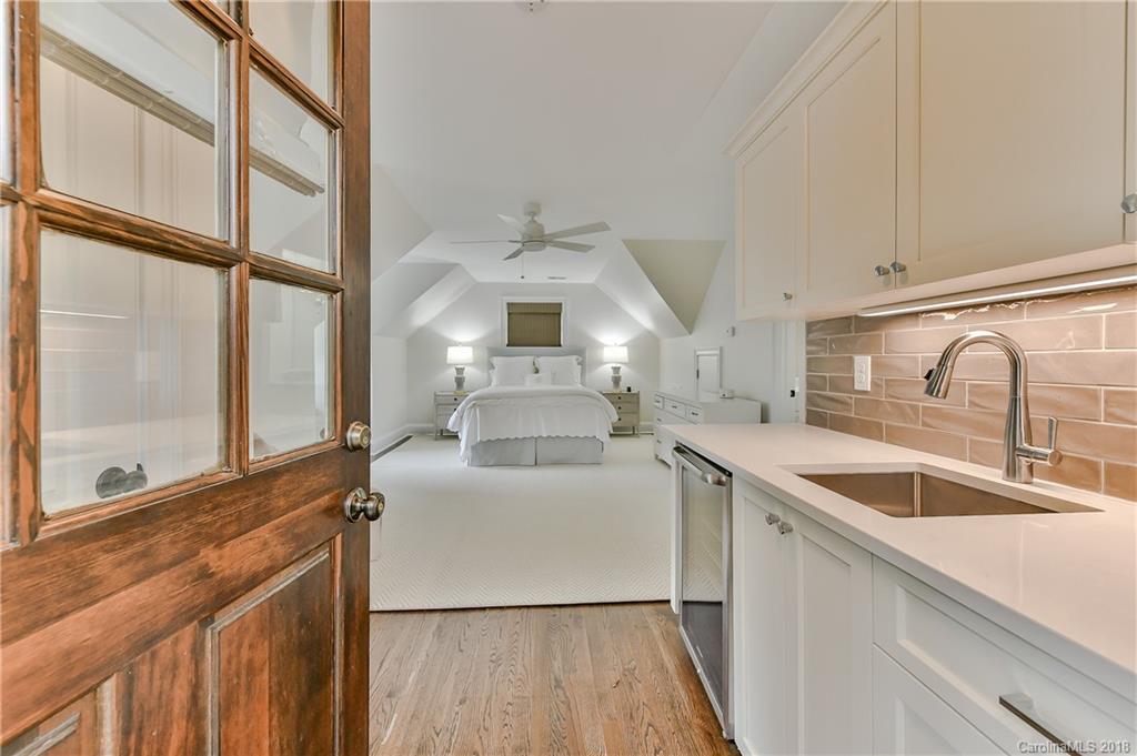 3709 Ayscough Road Charlotte, NC 28211 - Photo 34 of 36 Gallery Image 34