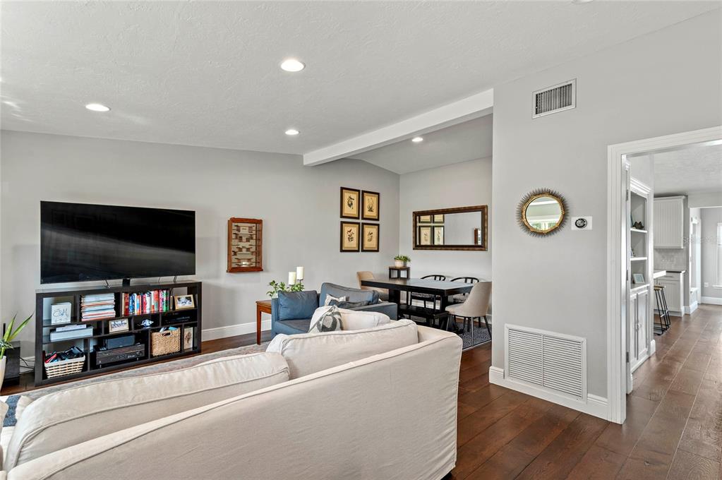 150 Seneca Trail Maitland, FL 32751 - Photo 7 of 50