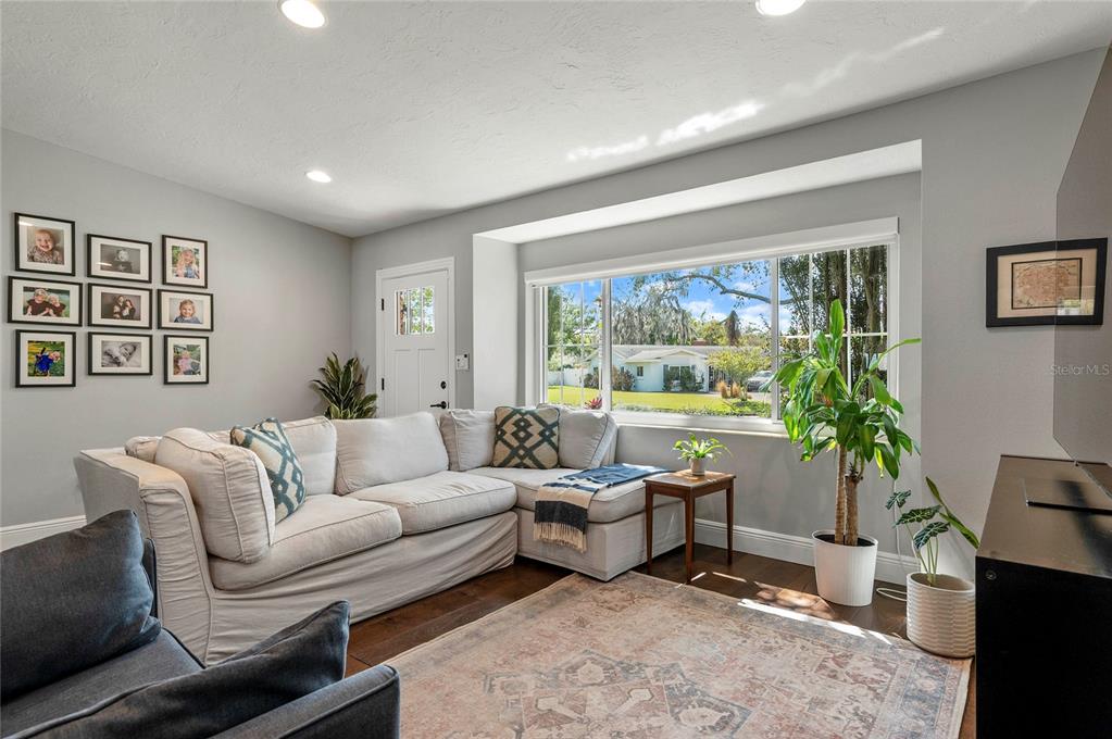 150 Seneca Trail Maitland, FL 32751 - Photo 8 of 50